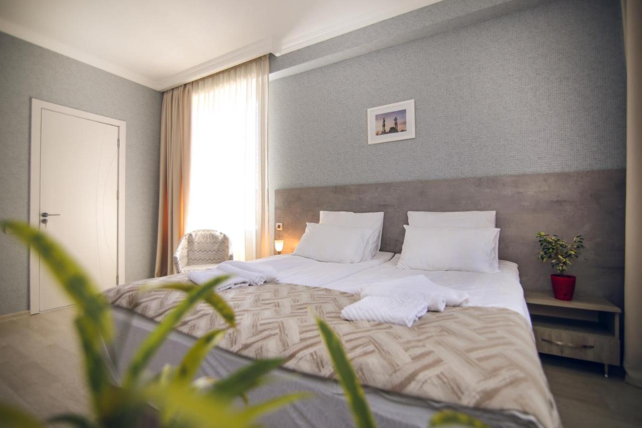 Hotel Kera Тбілісі Екстер'єр фото